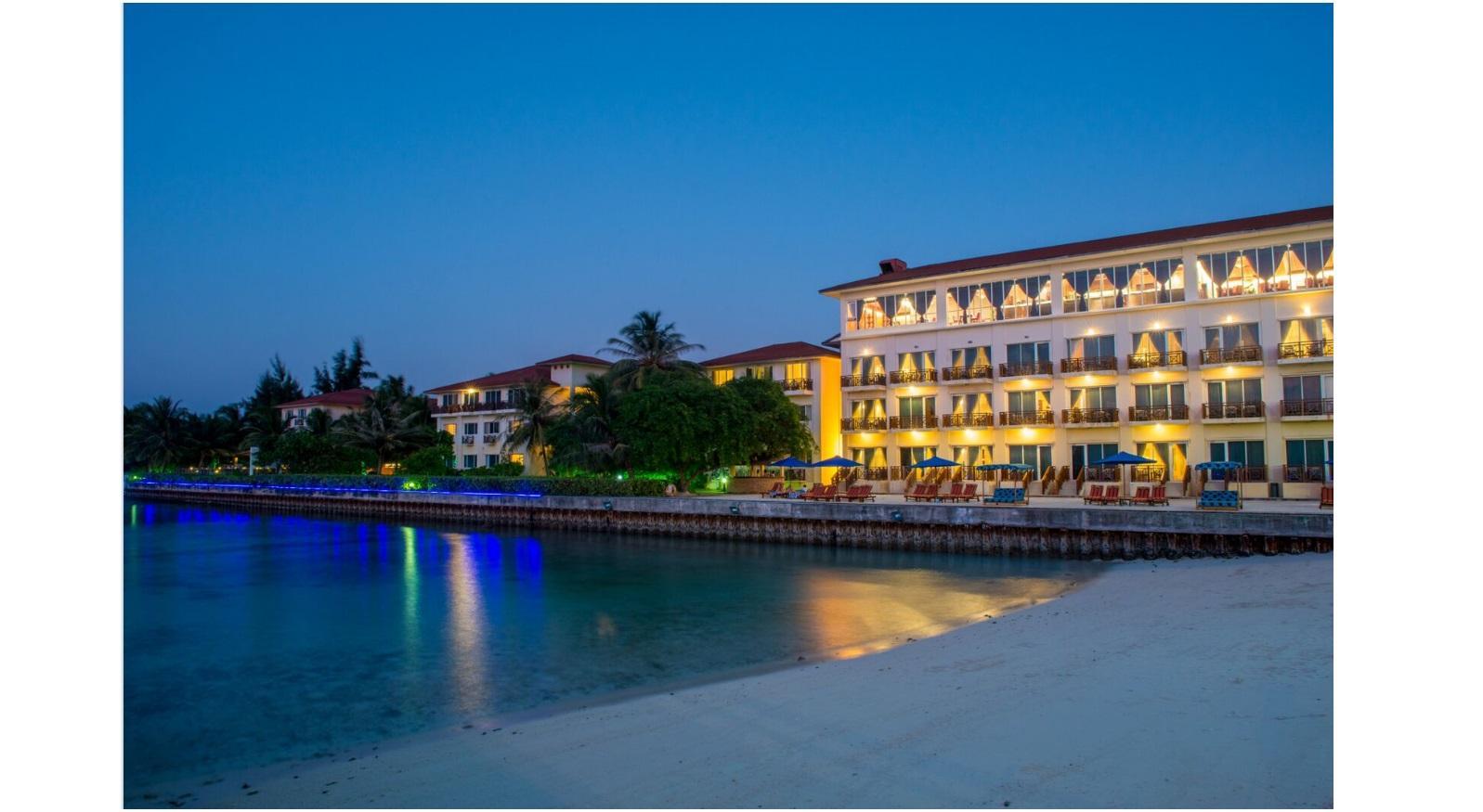 Hulhule Island Hotel Malé Exteriör bild