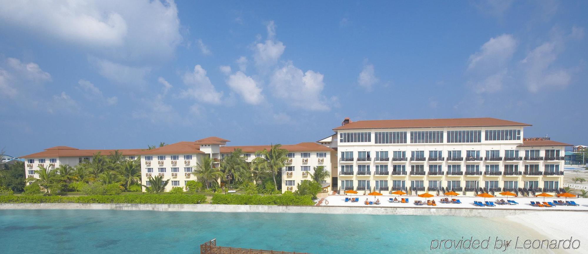 Hulhule Island Hotel Malé Exteriör bild